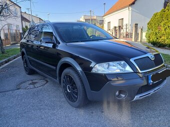 Škoda Octavia Scout 2.0tdi 4x4 - 2