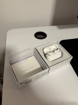 AirPods PRO (1. generace) s MagSafe nabíjecím pouzdrem - 2