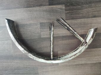 Stadion S11 zadní blatník - 2