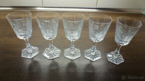 Různé sklenice - 2