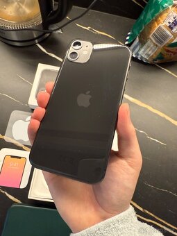 iPhone 11 64gb - Nejnovější iOS - 2
