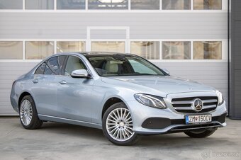 Mercedes-Benz E 220 d 4MATIC - 2