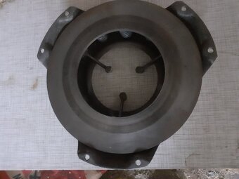 Prodavam pritlacak na STEYR 80, 80a, 84, 86 - 2