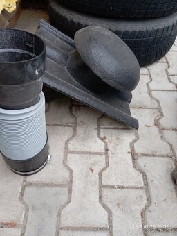 střešní taška betonová KmBeta černá - 2