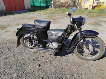 Jawa 555 Pionýr v neobvyklé originální černé barvě - 2