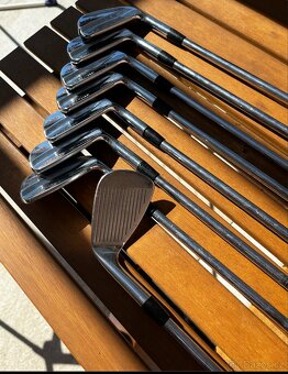 PRODÁM železa Titleist 695MB - 2