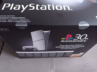 PlayStation 5 30th Anniversary Limited - 2