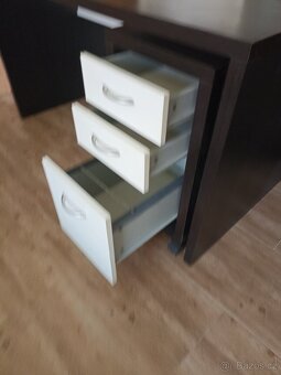 Stůl a zásuvky pojízdné IKEA - 2