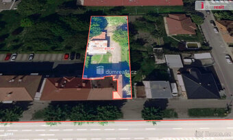 Prodej tří garáží a stavebního pozemku o výměře 857 m² v Uhe - 2