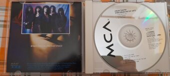 CD DREAM  THEATER  -  WHEN  DREAM AND  DAY  UNITE 1989 JAPAN - 2