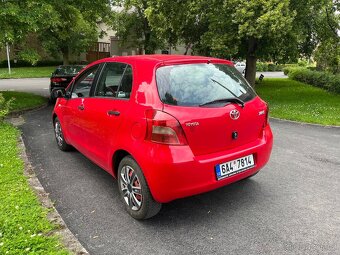Toyota Yaris 1.3 VVT-i - 2