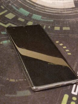 Samsung Galaxy S20 Plus - 2