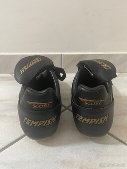 Dětské kopačky Tempish. - 2