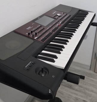 Korg pa 700 - 2