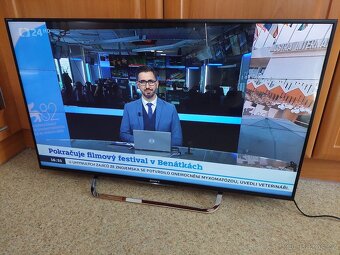 LED Smart Televize Sony KD-43X8309C - 2
