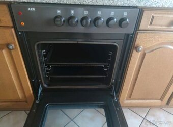 Rustikální dubová linka se spotřebiči, 5294 - 2