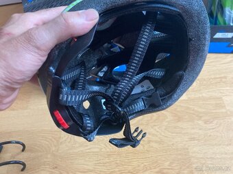 Dětská cyklistická inmoldová přilba Pro-T model Toledo -NOVÁ - 2