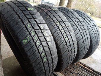 Zimní pneu 4kusy 185/60/15 vzorek 75% BARUM - dobírka možná - 2