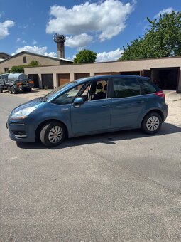 Citroen C4 Picasso - 2
