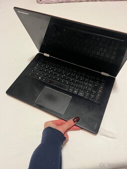 Lenovo Yoga – dotykový, plně otočný notebook + aktivní Win10 - 2