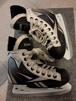 Ledni brusle Reebok 33 - 2