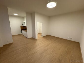 Pronájem byt 1+kk Znojmo - 2