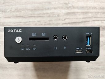 ZOTAC ZBOX MI561 Nano CPU i7-7500U - 2