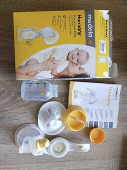 Manuální odsávačka mléka Medela - 2