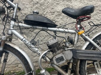 Motorové kolo značky KINGFOX - 2