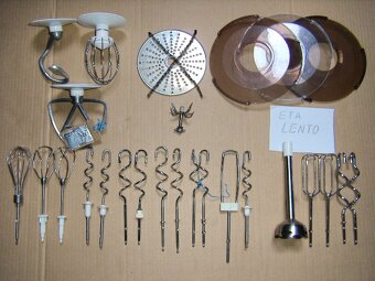 Prodám NÁHR. DÍLY k ROBOTŮM a ŠLEHAČŮM - 2