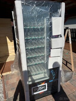 Prodejni automat-vending - 2