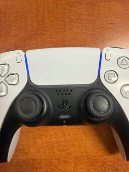 ovladac Play Station 5 - 2