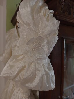 Svatební šaty - 2