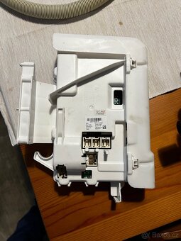 Prodám elektroniku pračky AEG - 2