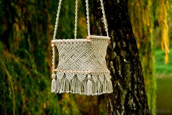 Ručně pletená dětská houpačka - 2