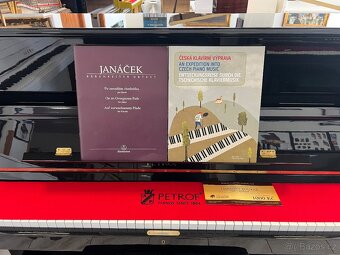 Krásné piano Petrof P118 opus. 581785 se zárukou PRODÁNO. - 2