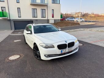 BMW F11 530d automat - 2
