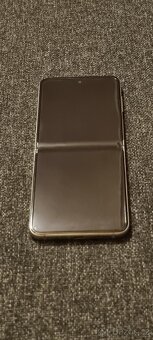 Galaxy Z Flip5 Maison Margiela PARIS 8GB/512GB - 2