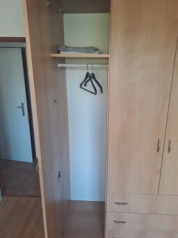Prodám skříně - 2