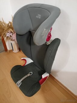 Dětská autosedačka - 2