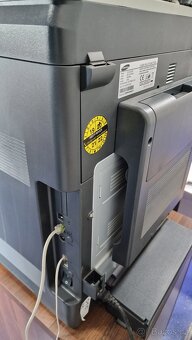 Tiskárna HP CLX6220FX - 2