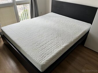 Postel IKEA s novou matrací Grossmann - 2