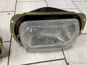 Prodám nové světlo škoda 120M starý typ - 2