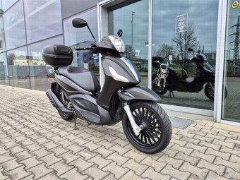 Piaggio Beverly 300 - 2