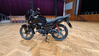 HODNA CB125F 2024 - NAJETO 182KM - 2