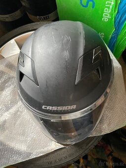 Přilba na motorku - 2