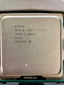Asus P8Z68-V LX + i7 2600 + 16GB RAM - 2