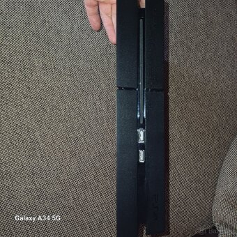 Playstation 4 - 2