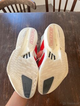 ADIZERO ADIOS PRO 4 M (42 EU) - jednou použité - UNISEX - 2