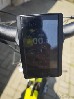 Elektrokoloběžka Hugobike X - 2